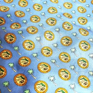 Sold! Vineyard Vines 100% Silk Florida Themed Scarf